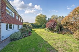 Photo 16- click for photo gallery